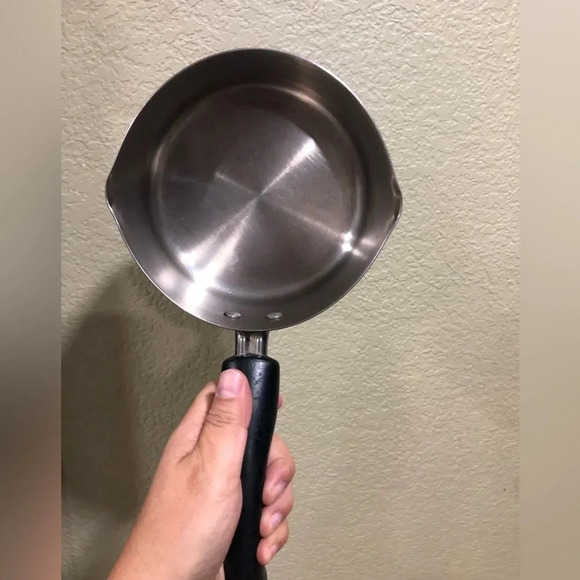 VTG FARBERWARE 1QT SAUCE PAN BLACK HANDLE AND METAL RING - Picture 2 of 7